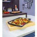 Eaziglide NS2 37cm Baking Tray Lifestyle 3_01.jpg Eaziglide_NS2_37cm_Baking_Tray_Lifestyle_3_01.jpg Thumb
