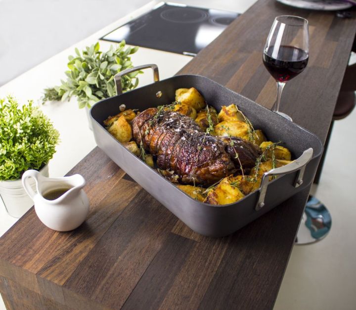 Eaziglide NS3 Roaster Lifestyle 2_01.jpg Eaziglide_NS3_Roaster_Lifestyle_2_01.jpg