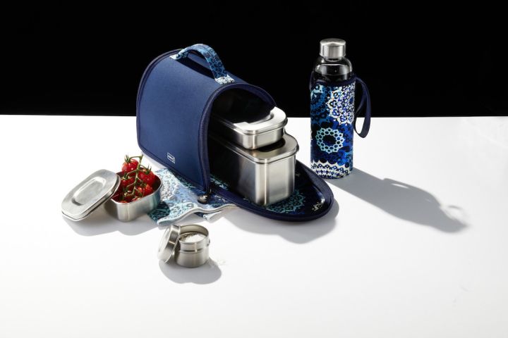 RS2997_240800_Lurch_to_Go_Image_mit_Tasche_Flasche_Dosen_quer-scr.jpg