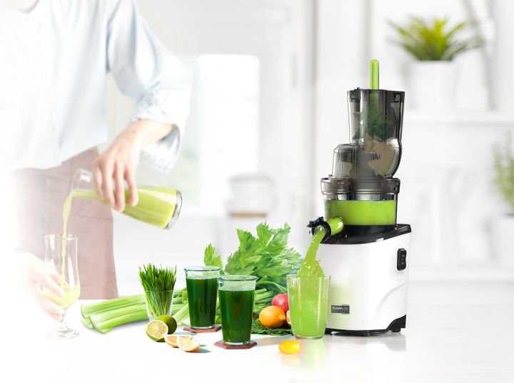 Kuvings Whole Slow Juicer REVO830 bílá matná 1666346835-revo830-bily-lf5.jpg