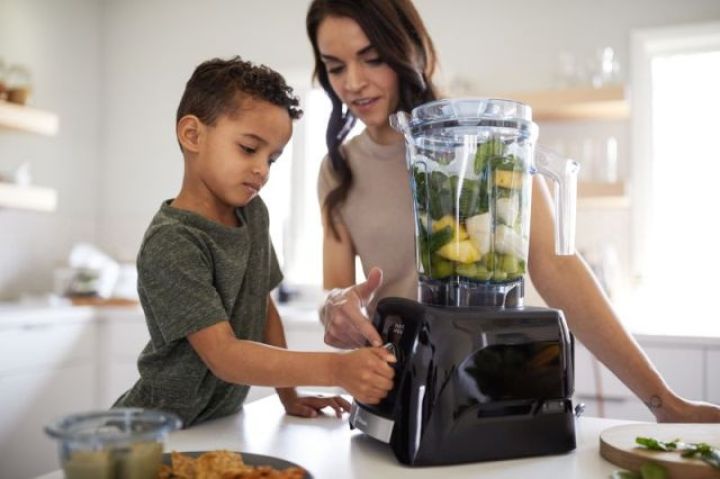 A2500_Black_PassionateProvider_Grab_001(1).jpg A2500_Black_PassionateProvider_Grab_001_1_.jpg